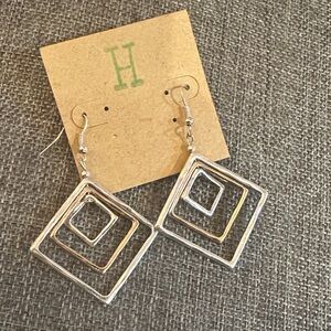 Chic Silver Square Drop Earrings